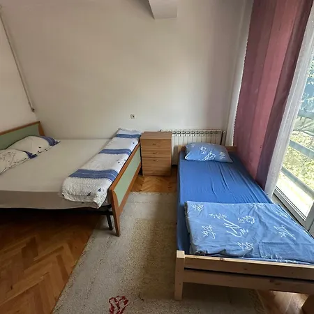 Apartment Mek Hasana Bibera 53
